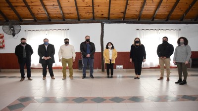 Intendentes vecinalistas respaldaron proyecto de Emergencia Solidaria