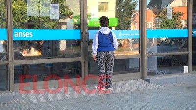 Oficializaron cuándo empezará a pagarse y quiénes cobrarán el tercer IFE