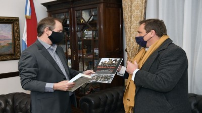 Bordet acuerda obras viales, sanitarias y escolares para pequeñas localidades