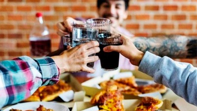 Prohibición total de reuniones en domicilios: Argumentos y detalles del decreto