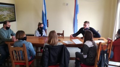 Trabajo en conjunto para el cuidado del ambiente