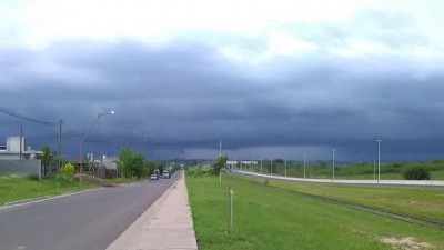Alerta por tormentas en el centro del país: rige en parte de Entre Ríos y Santa Fe