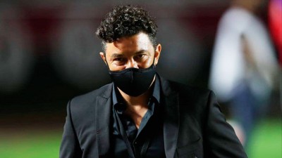 Alarma en River: Gallardo, aislado por contacto con un positivo de coronavirus