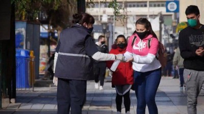Oficializan el nuevo DNU de Distanciamiento: permite eventos al aire libre con hasta 100 personas
