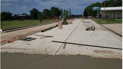 Pavimentación de calle Los Sauces, en el Predio del Puente