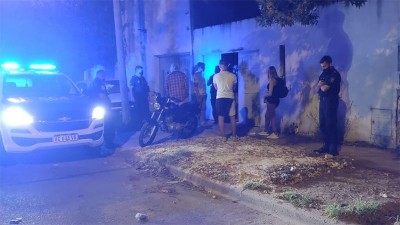 Desarticularon una fiesta clandestina en Paraná: había más de 80 personas
