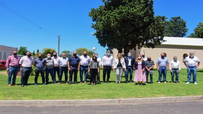 Se entregaron aportes a Juntas de Gobierno y Comunas del departamento Diamante