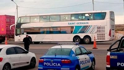 Brote de coronavirus en colectivo con jubilados: detectaron 25 casos en control