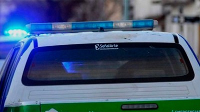 Le dijo a su novio que quería separarse y él le quemó la cara con una plancha