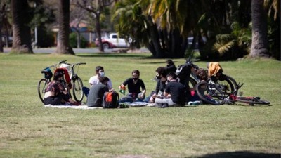 El Gobierno publicó el DNU con las nuevas habilitaciones: qué se podrá hacer