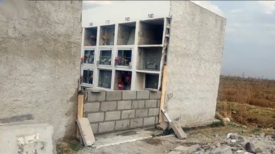 Insólito: Robaron de un cementerio una pared que estaba en construcción