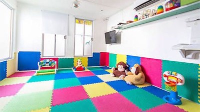 Empresas con más de 100 empleados deberán tener guarderías para niños