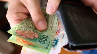 Proyectan implementar un IFE para trabajadores informales y monotributistas