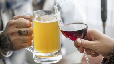 Un estudio determinó cuál es la bebida alcohólica que genera más grasa abdominal