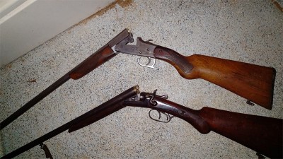 Secuestran armas que llevaban en una embarcación en la zona de islas