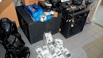 Hombre condenado por delivery de drogas: sobreseyeron a su hijo y su pareja