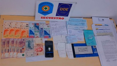 Compraba dólares, entregaba pagarés y no hacía los depósitos: cómo era la estafa