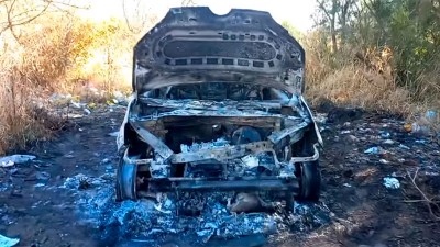Le robaron el auto de la puerta de su casa en Paraná y apareció incinerado