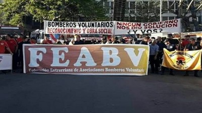 Bomberos Voluntarios entrerrianos se declararon en estado de alerta y movilización