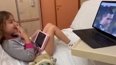Video: la reacción de la hija de Di María en el hospital, al ver los goles de su padre