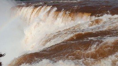 El caudal del rio Iguazú creció y alcanzó seis veces su valor normal