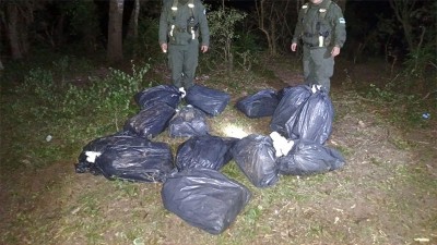 Trasladaban droga a caballo en la zona costera del río Paraná