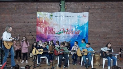 El jueves es la Muestra Anual de los talleres de Canto y Guitarra