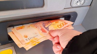 Con aumento, bono y aguinaldo, comienza el pago de jubilaciones y asignaciones