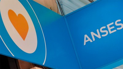 Jubilaciones: Qué cambios introdujo el Gobierno en el proyecto de la Ley Ómnibus