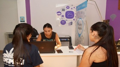 Asesoramiento para cumplimentar las Becas de Apoyo a la Formación Educativa