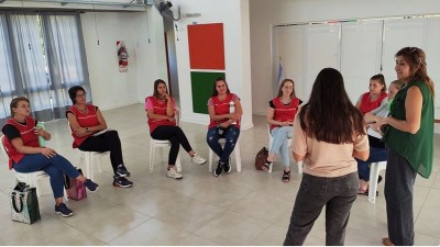 Capacitan a docentes en protocolos de abuso