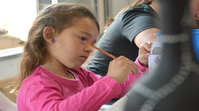 Amplían oferta de actividades con talleres culturales