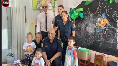 Emotivo gesto, Jefatura Departamental de Diamante celebró el cumpleaños de un niño