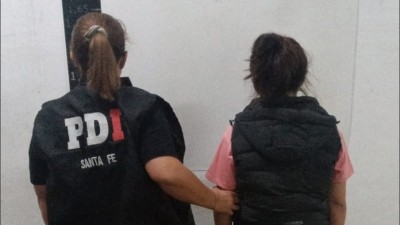 Recibía mensajes extorsivos y descubrieron que era la hija de su empleada