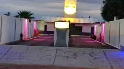 Un grupo de delincuentes asaltó a cinco parejas en un hotel alojamiento
