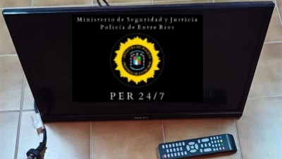 Se fue del hotel y se llevó de recuerdo el televisor