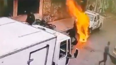 Se arrojó nafta y se prendió fuego en la puerta de una fiscalía
