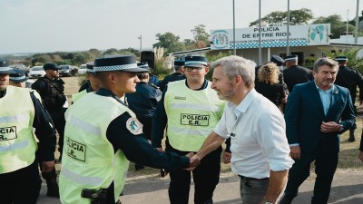 Frigerio anunció aumentos para la Policía de Entre Ríos