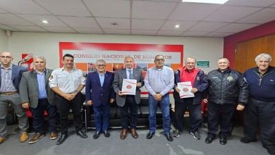 Fortalecen la labor conjunta entre el gobierno entrerriano y Bomberos Voluntarios