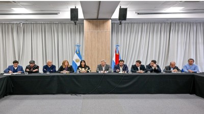 Frigerio y la Liga de Intendentes Justicialistas abordaron la reforma política y electoral