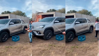 Compraron una camioneta Hilux y le tiraron cerveza para 