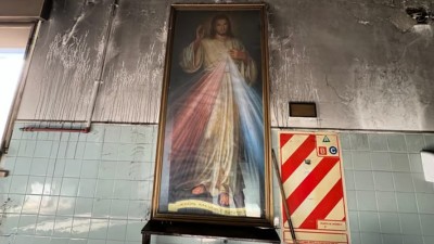 ¿Milagro en Paraná? La historia de las dos imágenes santas que sobrevivieron al incendio