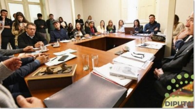 Impulsan una ley para rescatar las culturas chaná y charrúa