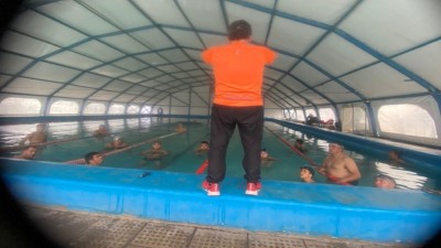 El gobierno ofrece la reválida anual a los guardavidas de la provincia