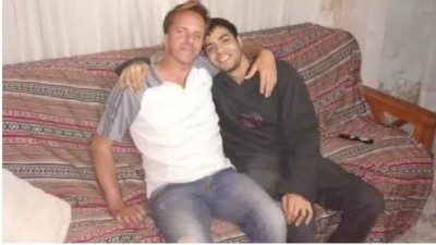 Reinaldo Wabeke, el viudo de Adelfa, se casó con un joven que conoció en la cárcel