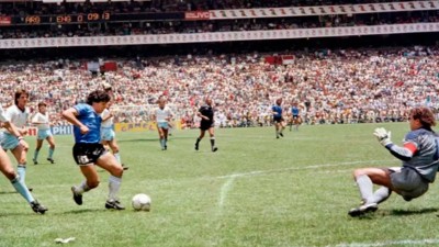 La mejor obra de arte de Maradona en los mundiales tiene su moneda conmemorativa
