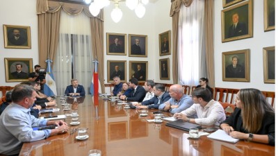 El gobernador encabezó la reunión de la Mesa de Salud Mental