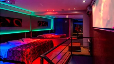 Despertó en un hotel a 73 kilómetros de su casa tras salir con amigos y no recuerda qué pasó