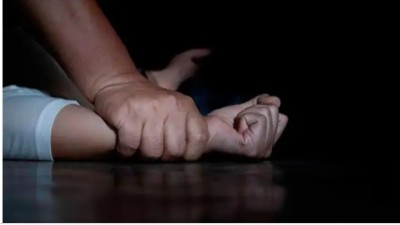 Aberrante abuso: una mujer fue detenida por violar a su hijo