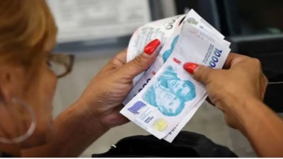 Por los feriados de mayo, cambia el cronograma de pagos para jubilados